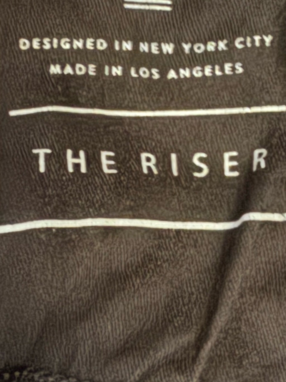 VGUC Women’s AYR “The Riser" Black ( Onyx) Denim Sz. W: 30; L: 26 - Picture 10 of 10